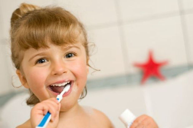 Παιδί και οδοντίατρος